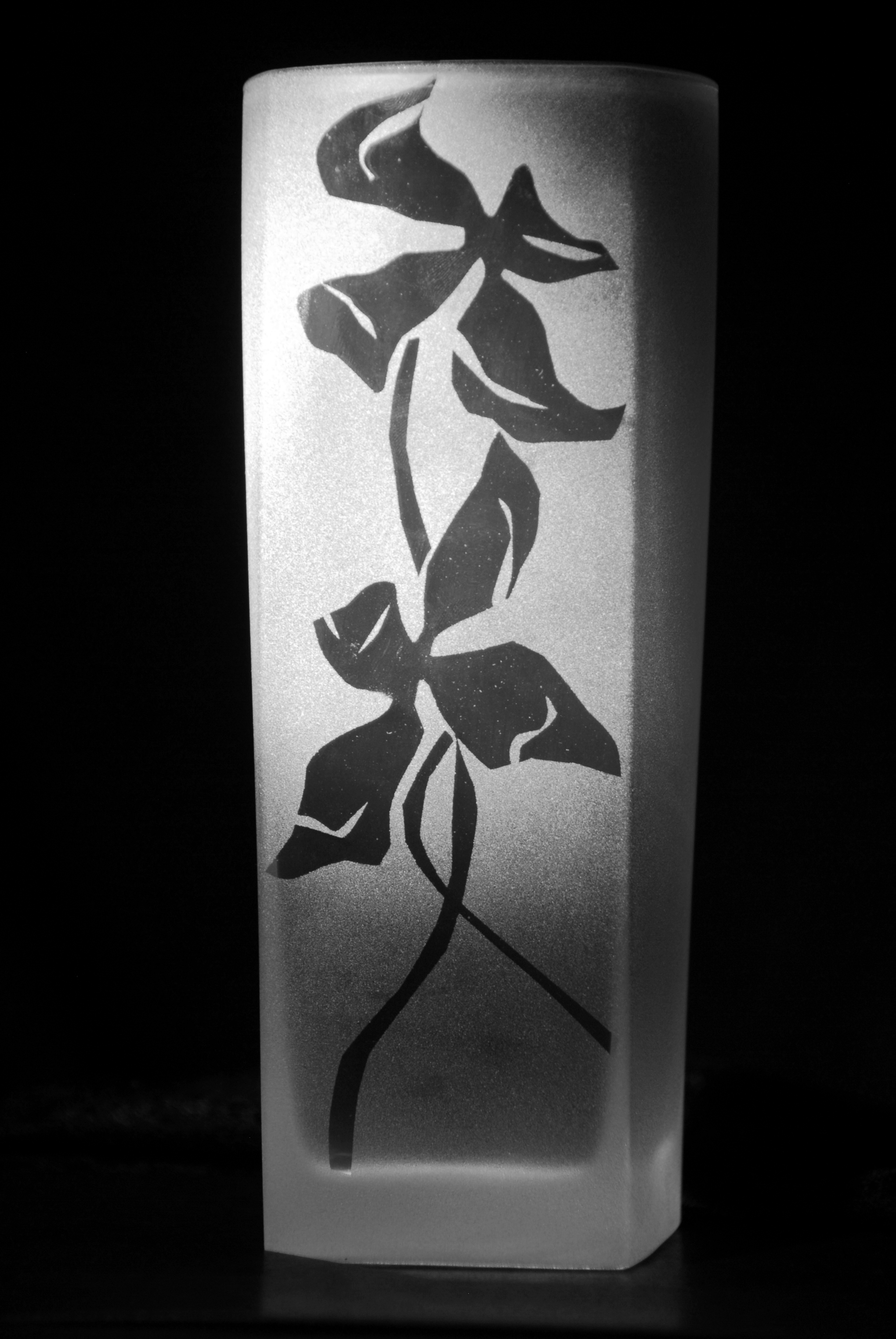 rect vase floral (8.25"h x 3"wx3w) [$45 + s/h]